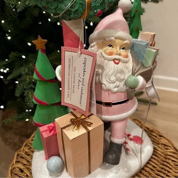 Cupcakes & Cashmere Santa candy cane figure sculpture Christmas Holiday - Picture 4 of 17